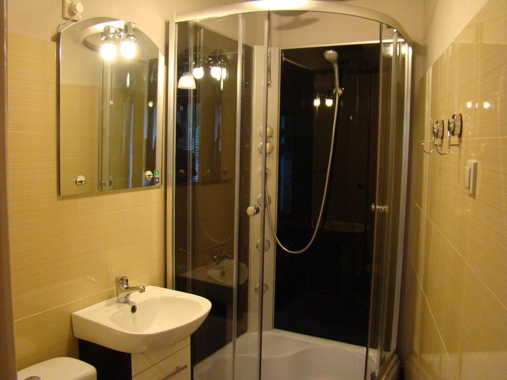 3-Studio Poznań Extérieur photo
